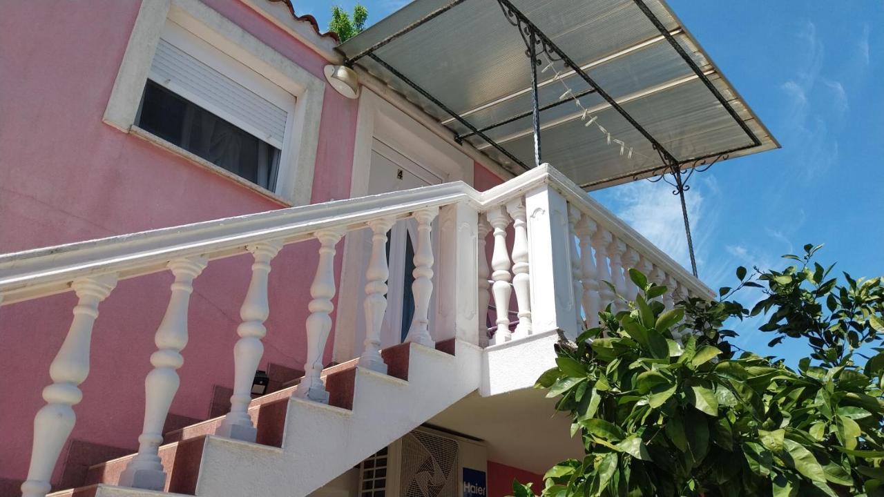 Jan 4 Apartment Pula Luaran gambar
